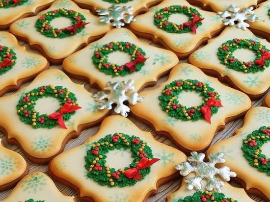 Decoramos galletas de jengibre, galletas