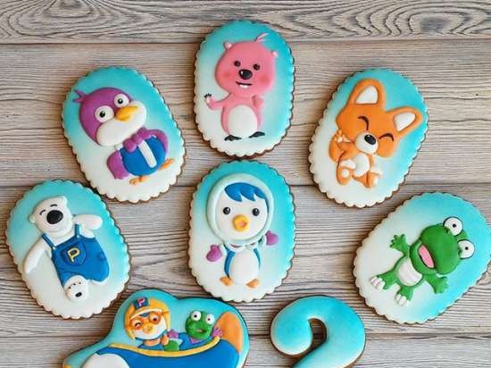 Decoramos galletas de jengibre, galletas