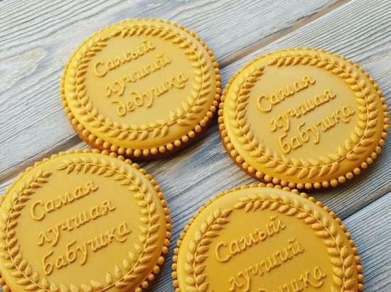 Decoramos galletas de jengibre, galletas