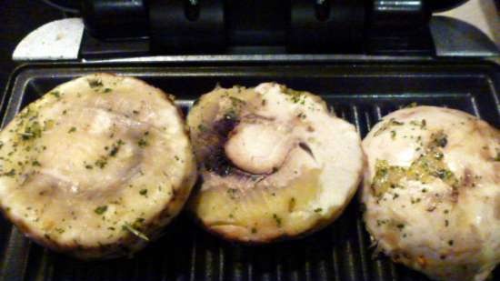 Grilled champignons (Steba SG 35 sandwich maker)