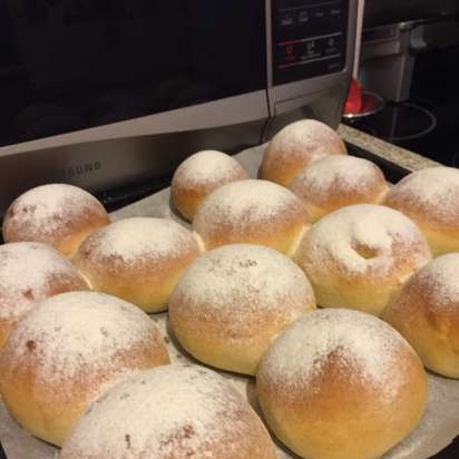 Sufganiet fánk a sütőből