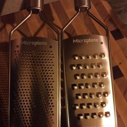 Vegetable graters and shredders, kevlar gloves