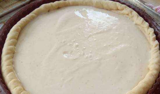 Yeast curd pear pie