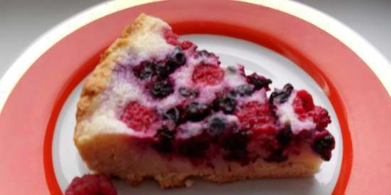 Summer berry pie