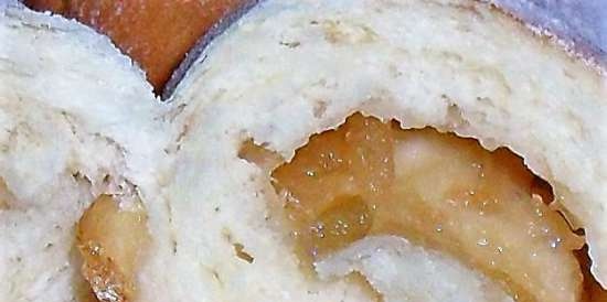 Mga butter bagel na may apple jam