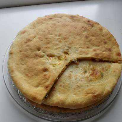 Ossetian pie in princess pizza maker