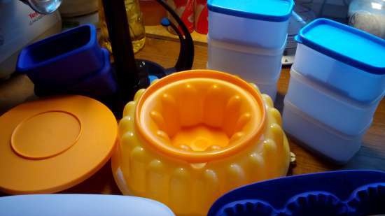 Plastic dishes Tupperware - reviews