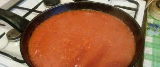 Shakshuka (la mia versione) con la partecipazione del frullatore multicooker VES SK-A24