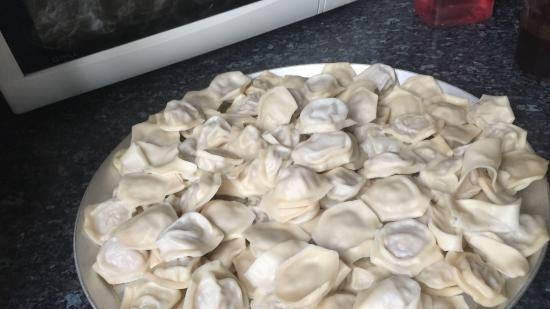 Dumplings and dumplings mold