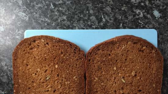 Wheat-rye bread with grain mixture Gourmet