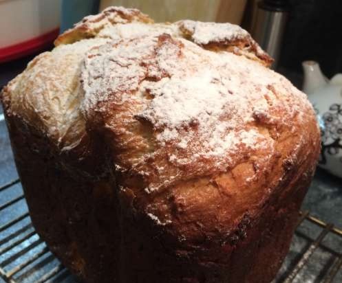 Pagnotta di cagliata in una macchina per il pane