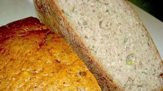 Sourdough rye bread with green onions