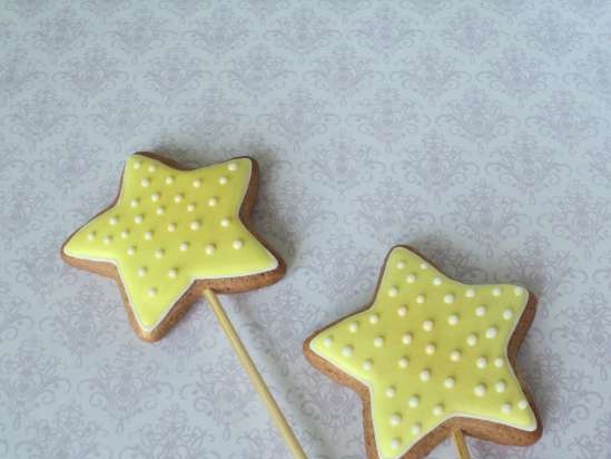 Decoramos galletas de jengibre, galletas