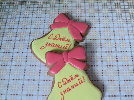 Decoramos galletas de jengibre, galletas