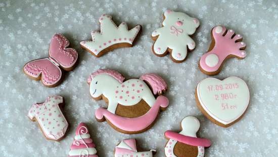 We decorate gingerbread cookies, cookies