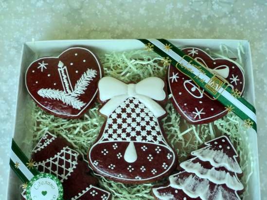 Decoramos galletas de jengibre, galletas