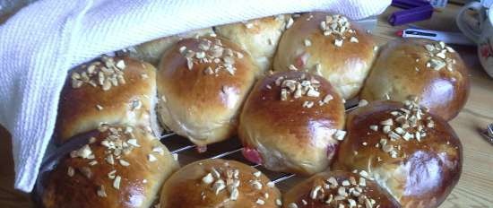 High-calorie buns (GOST recipe in a bread machine)