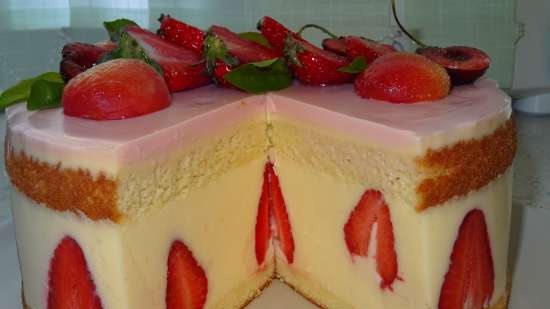 Strawberry Dream Cake