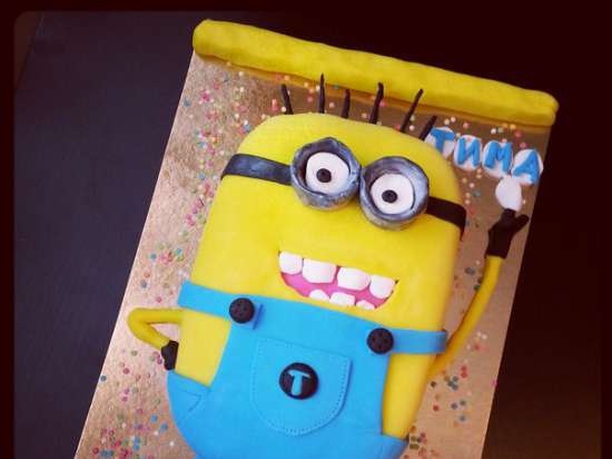 Despicable Me Cakes