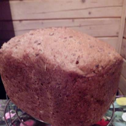 Wheat-rye bread with grain mixture Gourmet