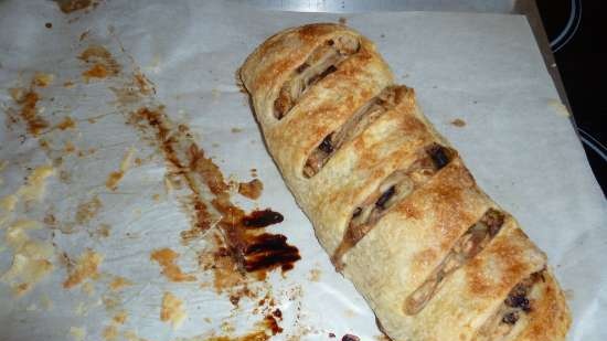 Strudel de manzana con caramelo