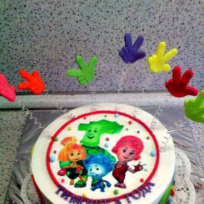 Cartoon Cake