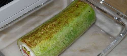 Zucchine ripiene di hot dog