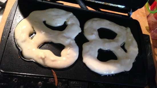 Cheese pretzels