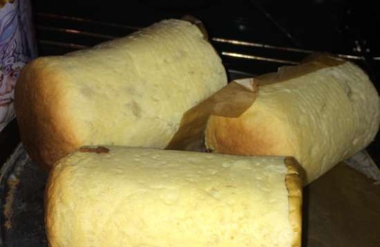 Kulich with Myasoedovskaya in the oven (master class)