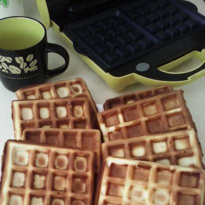 Waffle maker, hazelnut