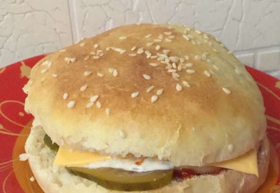 Bánh burger và xúc xích