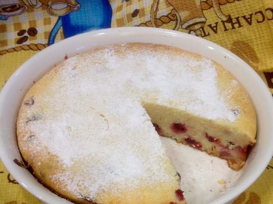 Casseruola di cagliata con frutti di bosco