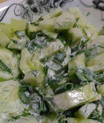 Ensalada de pepino turco