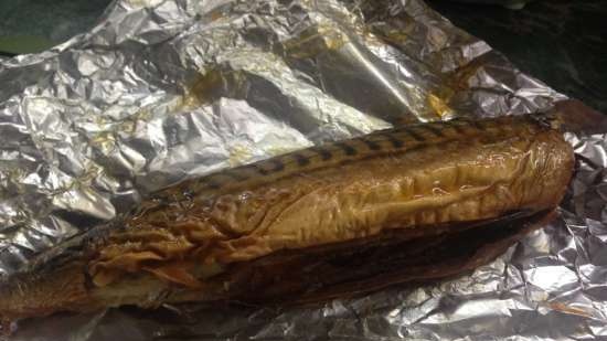 Hot smoked mackerel in a microwave or convection oven