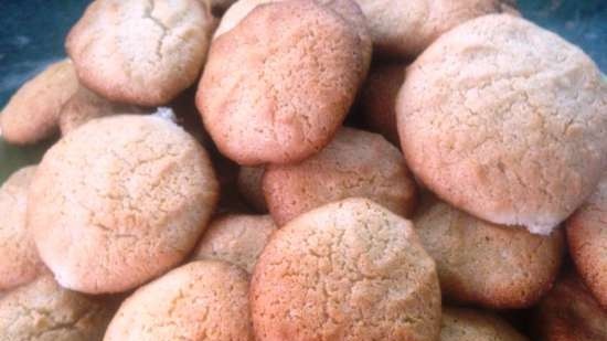 Almond cookies according to GOST