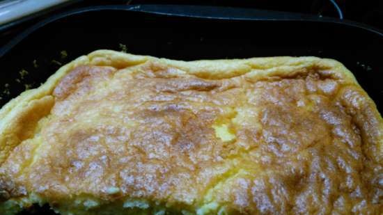 Polenta casserole with apples (Polentaauflauf mit Aepfeln)