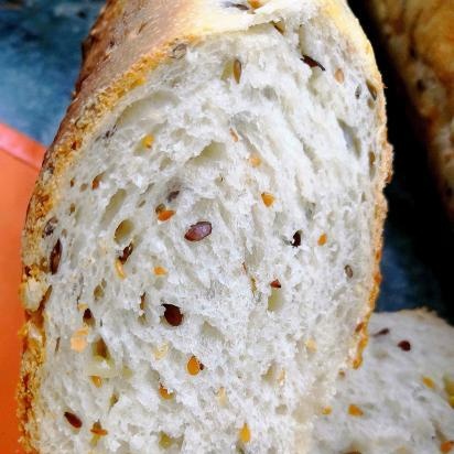 Pane multicereali, crema pasticcera