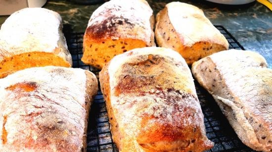 Lievito eterno, luppolo di patate (Lievito naturale senza farina). Ricette di cottura.