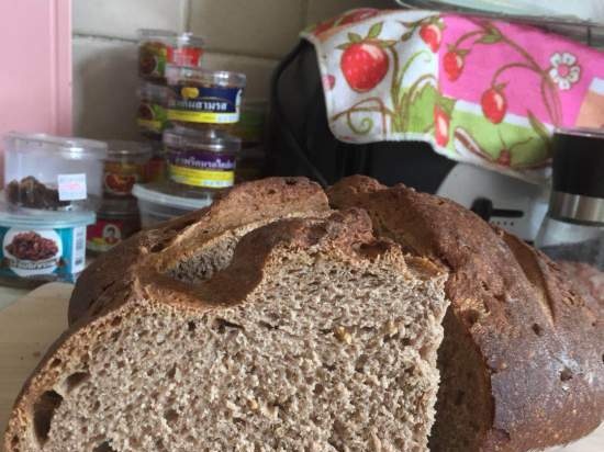 Pane di segale di grano con lievito naturale di segale.