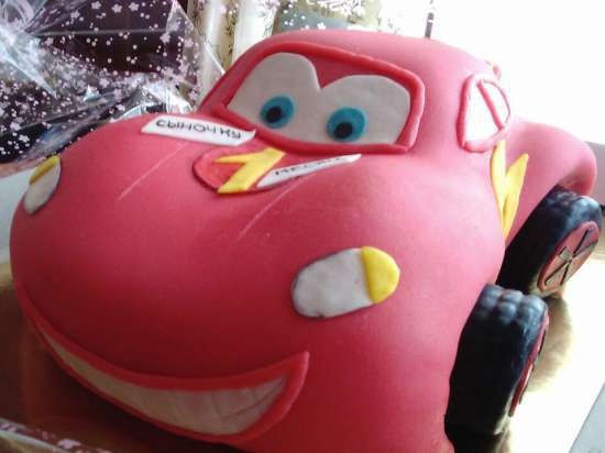 Cakes based on the cartoon Cars