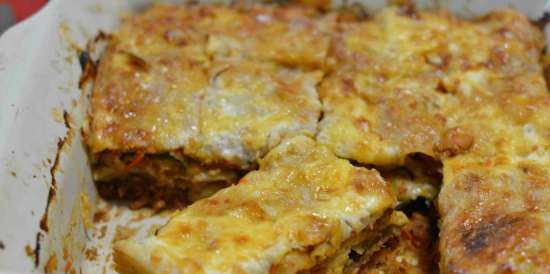 Lasagne with meat sauce and eggplant