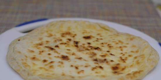 Oriental cakes with curd filling