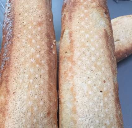 Mga instant na baguette (3 na oras nang maaga)