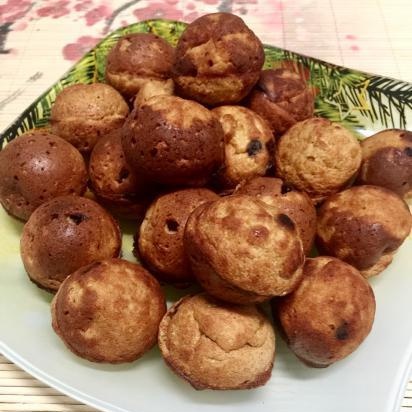 Muffin de plátano, caqui y chocolate