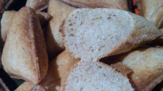 Dough pies with oatmeal and rye flour