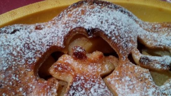 Pastel de masa de requesón con manzanas