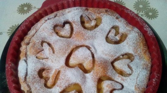 Pastel de masa de requesón con manzanas