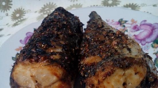 Mackerel sa isang air fryer