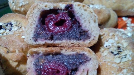 Dough pies with oatmeal and rye flour