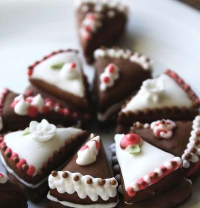 Decoramos galletas de jengibre, galletas